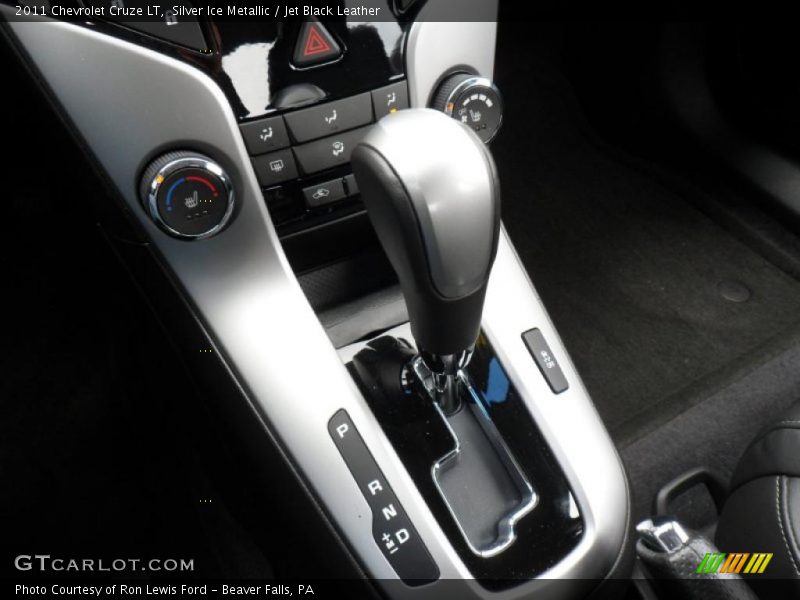 Silver Ice Metallic / Jet Black Leather 2011 Chevrolet Cruze LT
