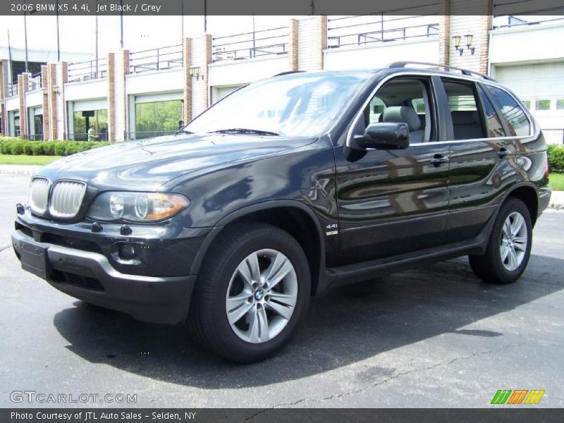 Jet Black / Grey 2006 BMW X5 4.4i