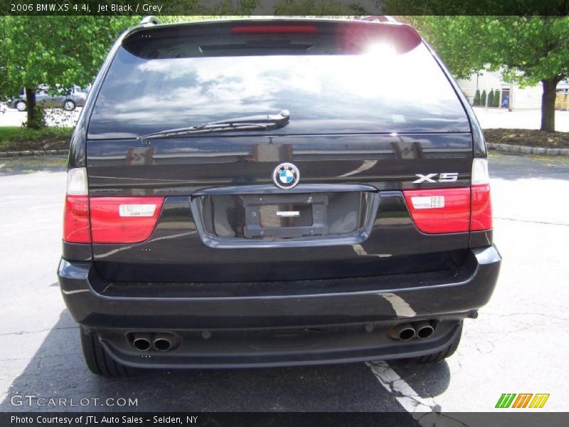 Jet Black / Grey 2006 BMW X5 4.4i