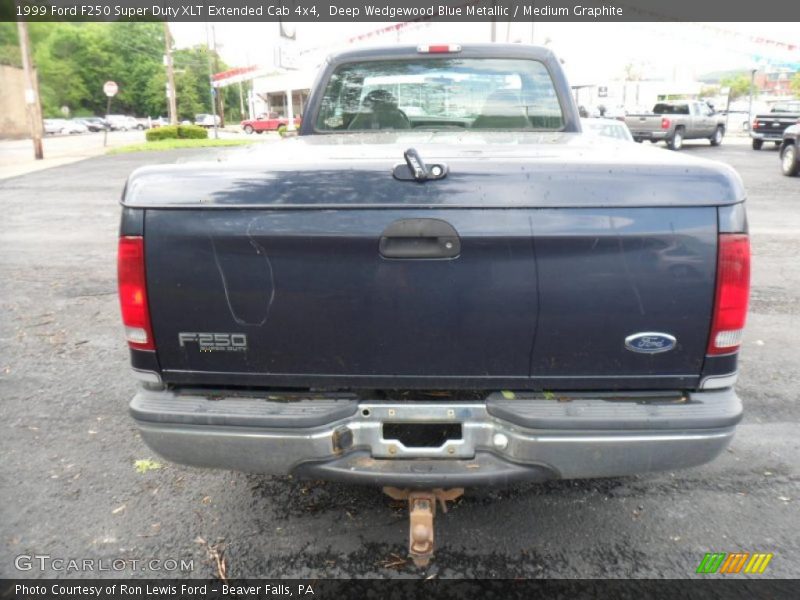 Deep Wedgewood Blue Metallic / Medium Graphite 1999 Ford F250 Super Duty XLT Extended Cab 4x4