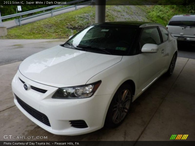 Front 3/4 View of 2011 tC 