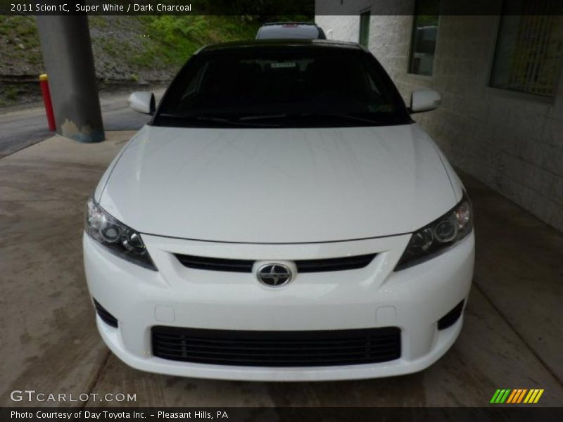 Super White / Dark Charcoal 2011 Scion tC