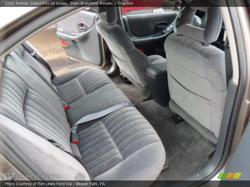  2002 Grand Prix SE Sedan Graphite Interior