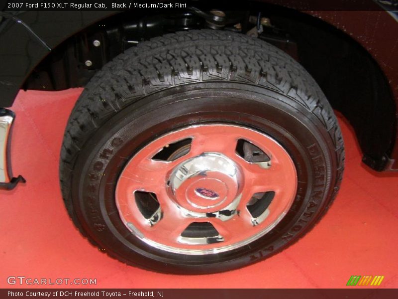 Black / Medium/Dark Flint 2007 Ford F150 XLT Regular Cab