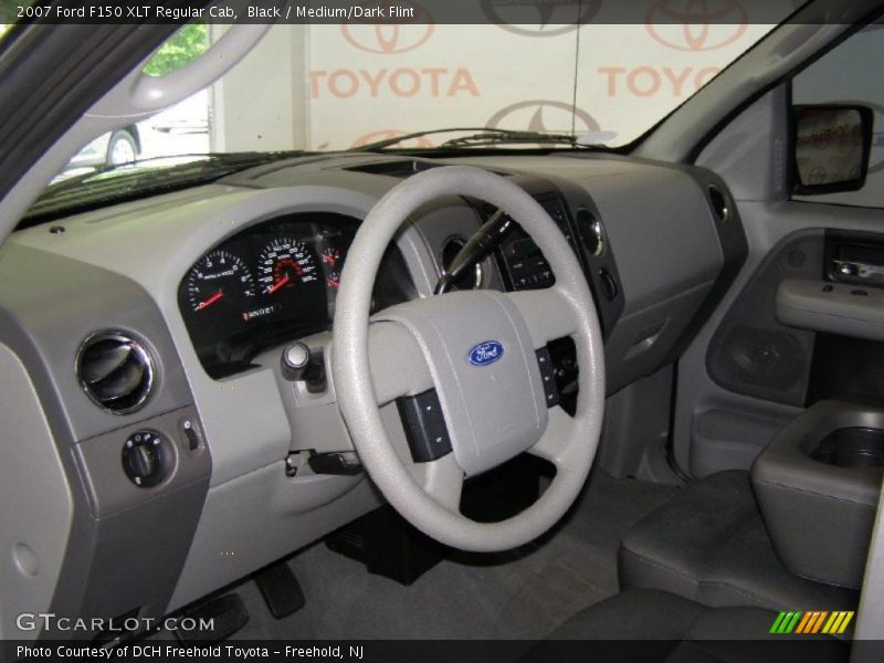 Black / Medium/Dark Flint 2007 Ford F150 XLT Regular Cab