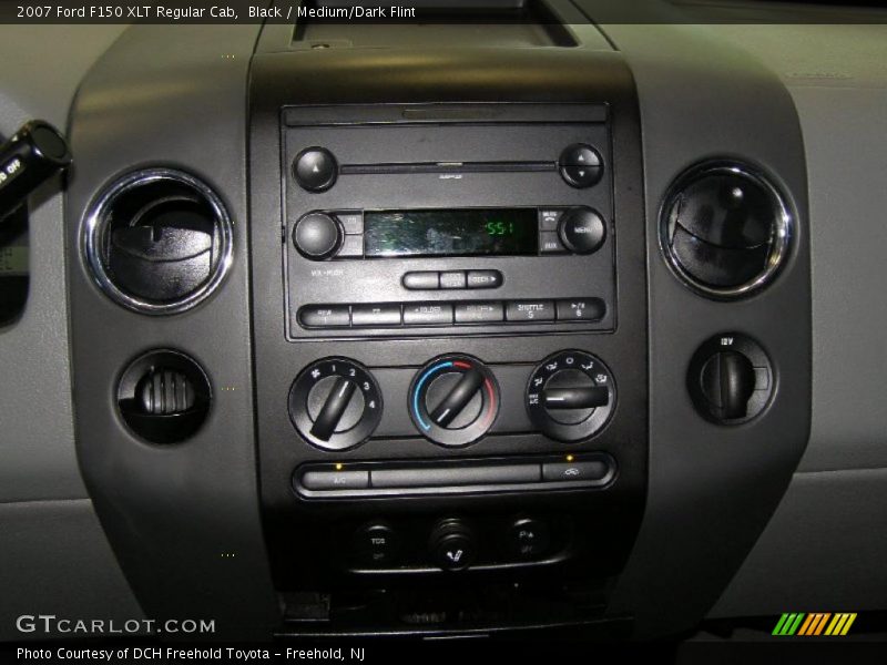 Black / Medium/Dark Flint 2007 Ford F150 XLT Regular Cab