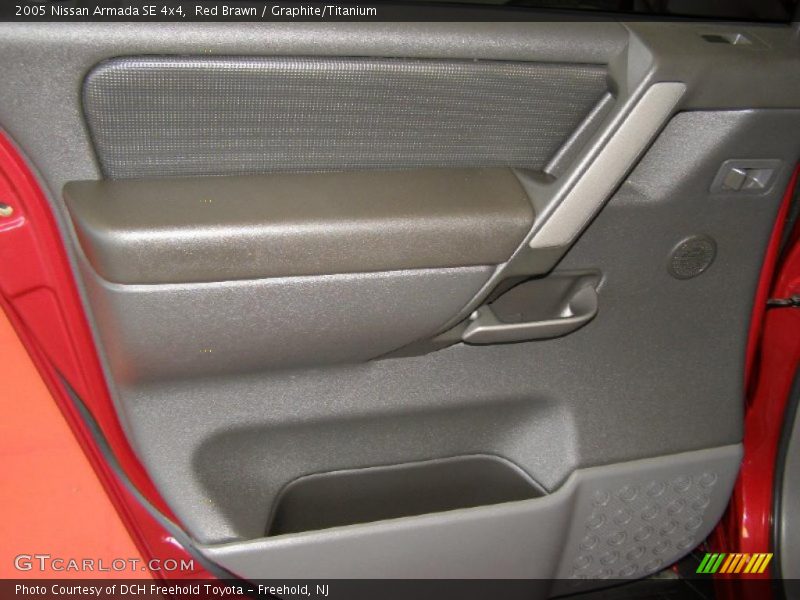 Red Brawn / Graphite/Titanium 2005 Nissan Armada SE 4x4