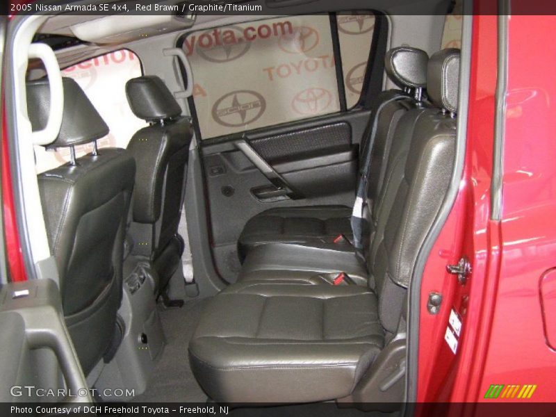 Red Brawn / Graphite/Titanium 2005 Nissan Armada SE 4x4