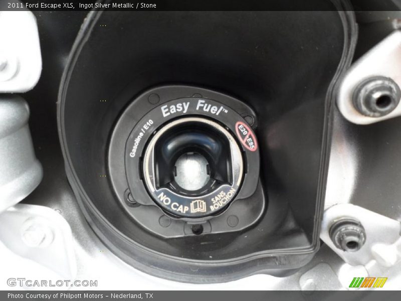 Ingot Silver Metallic / Stone 2011 Ford Escape XLS