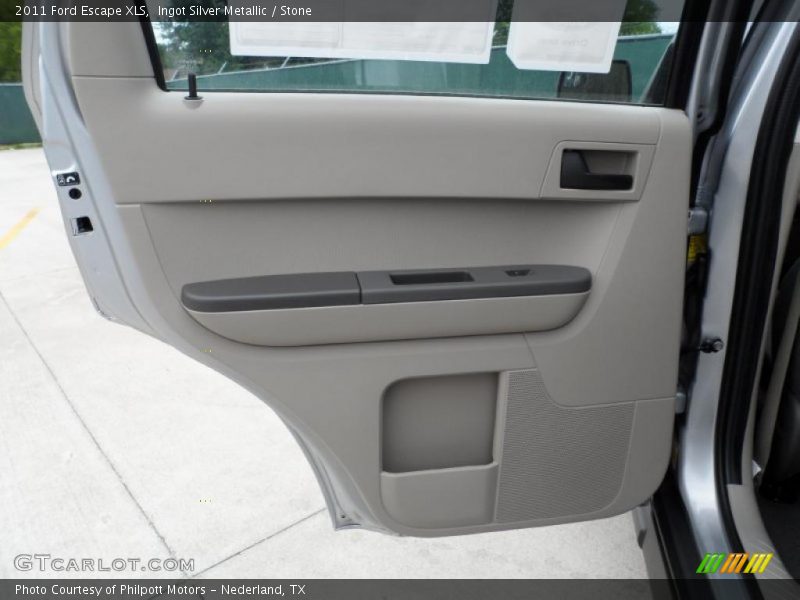 Door Panel of 2011 Escape XLS