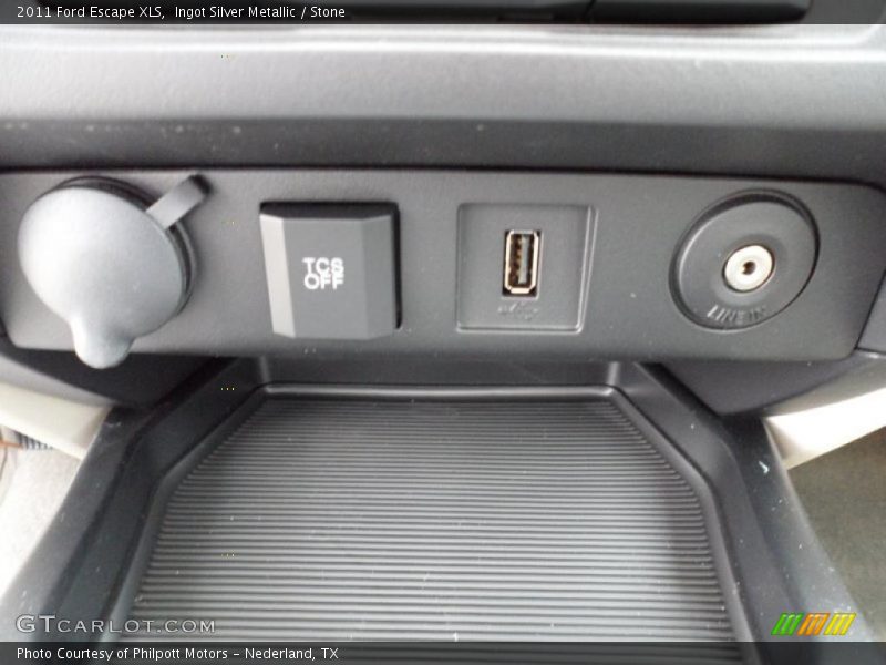 Ingot Silver Metallic / Stone 2011 Ford Escape XLS