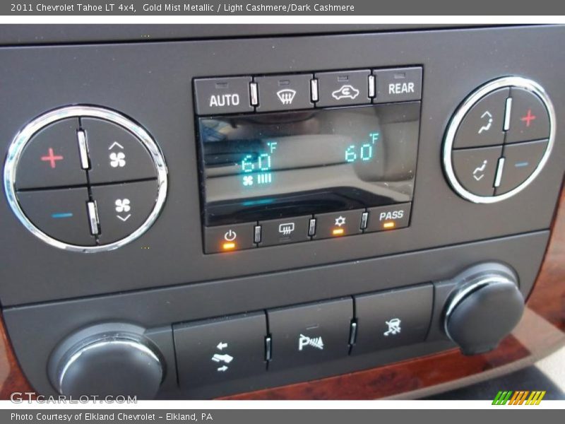 Gold Mist Metallic / Light Cashmere/Dark Cashmere 2011 Chevrolet Tahoe LT 4x4