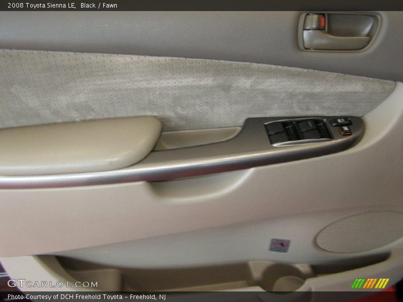 Black / Fawn 2008 Toyota Sienna LE