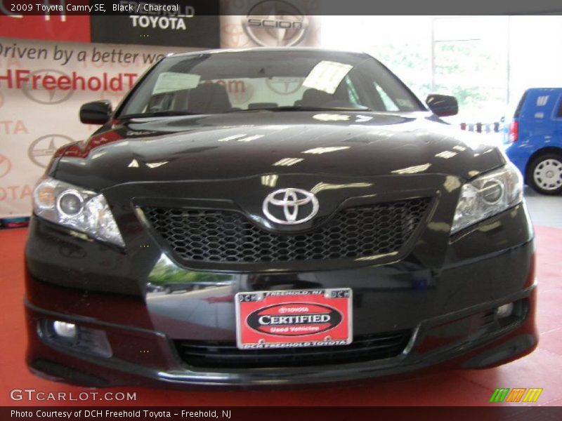Black / Charcoal 2009 Toyota Camry SE