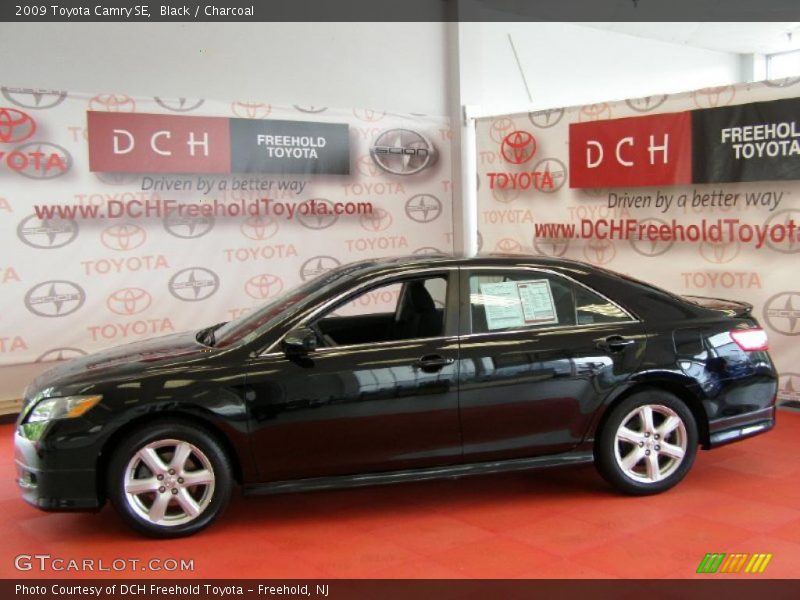 Black / Charcoal 2009 Toyota Camry SE