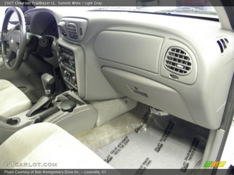 Summit White / Light Gray 2007 Chevrolet TrailBlazer LS