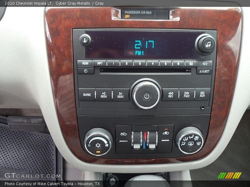 Cyber Gray Metallic / Gray 2010 Chevrolet Impala LT