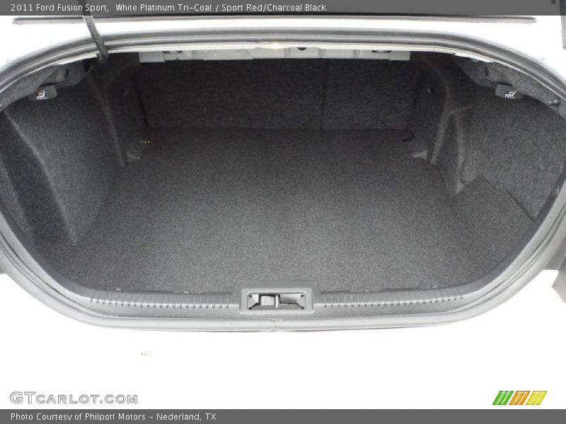  2011 Fusion Sport Trunk