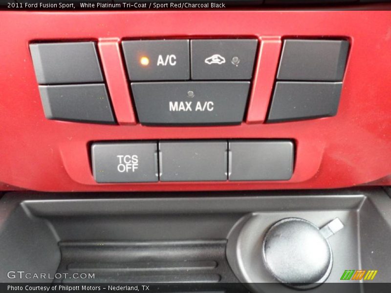 Controls of 2011 Fusion Sport