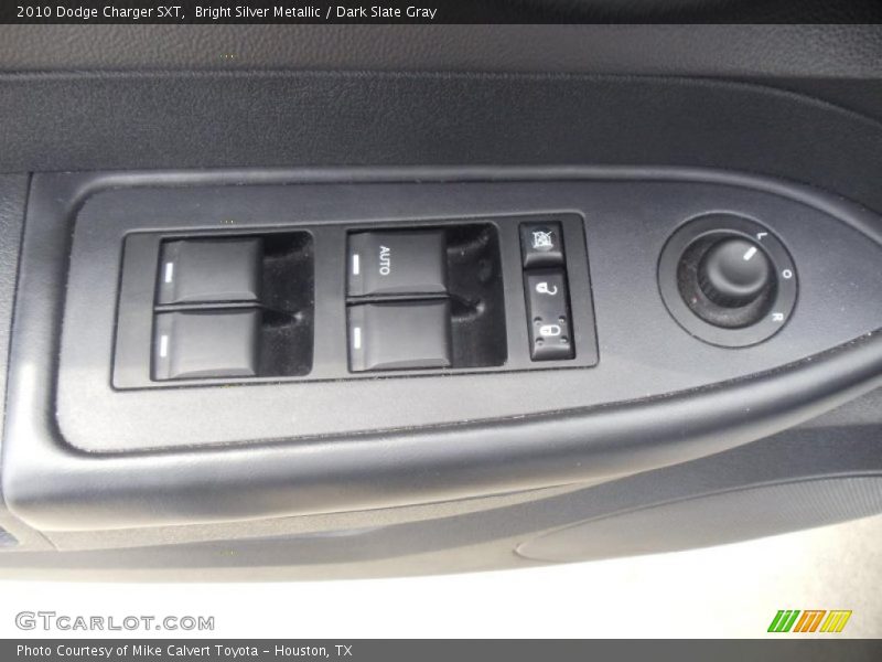 Bright Silver Metallic / Dark Slate Gray 2010 Dodge Charger SXT