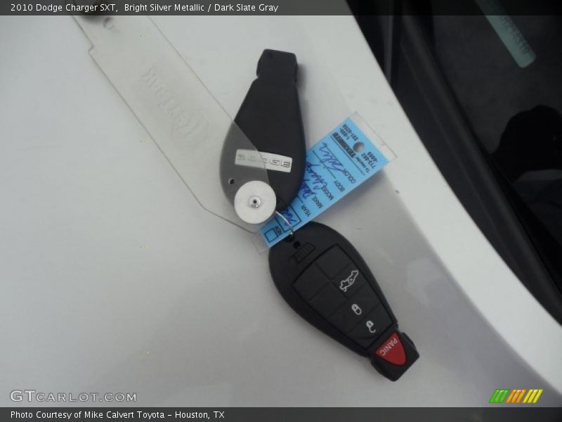 Bright Silver Metallic / Dark Slate Gray 2010 Dodge Charger SXT