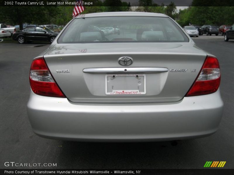Lunar Mist Metallic / Taupe 2002 Toyota Camry LE