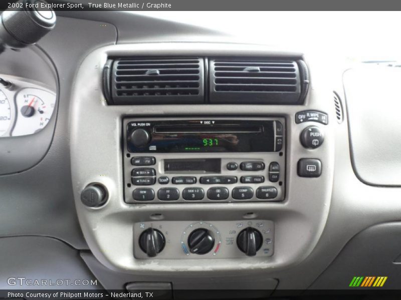 Controls of 2002 Explorer Sport