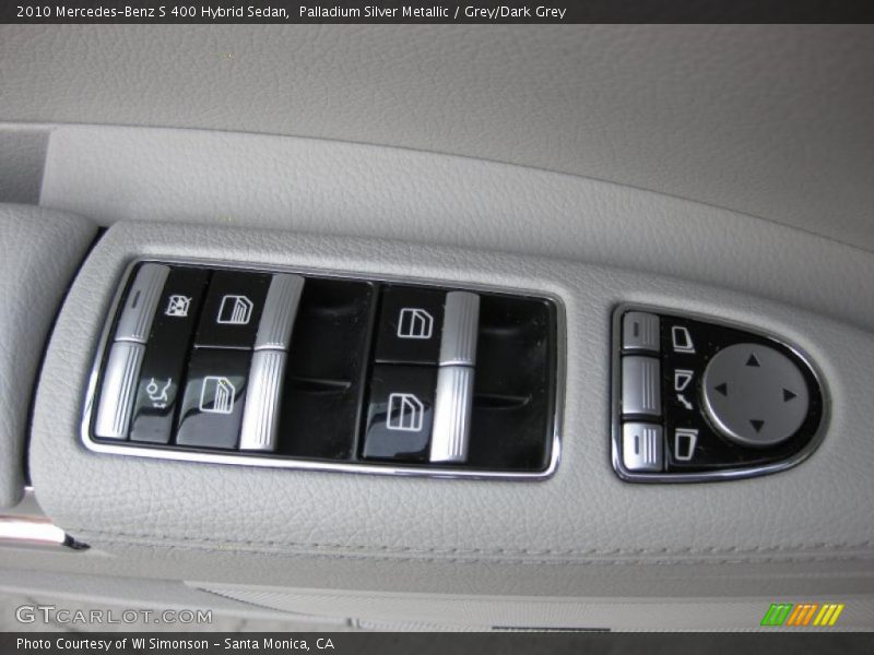 Controls of 2010 S 400 Hybrid Sedan