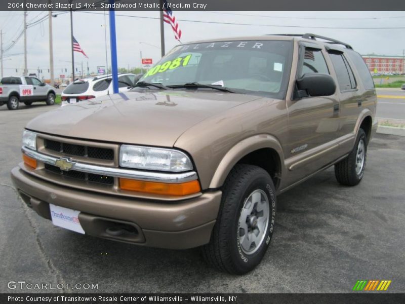 Sandalwood Metallic / Medium Gray 2004 Chevrolet Blazer LS 4x4