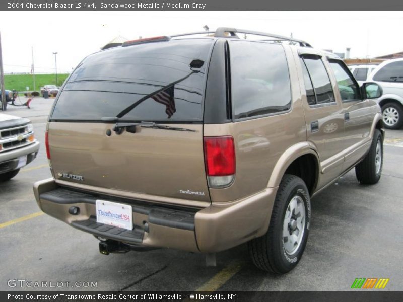 Sandalwood Metallic / Medium Gray 2004 Chevrolet Blazer LS 4x4