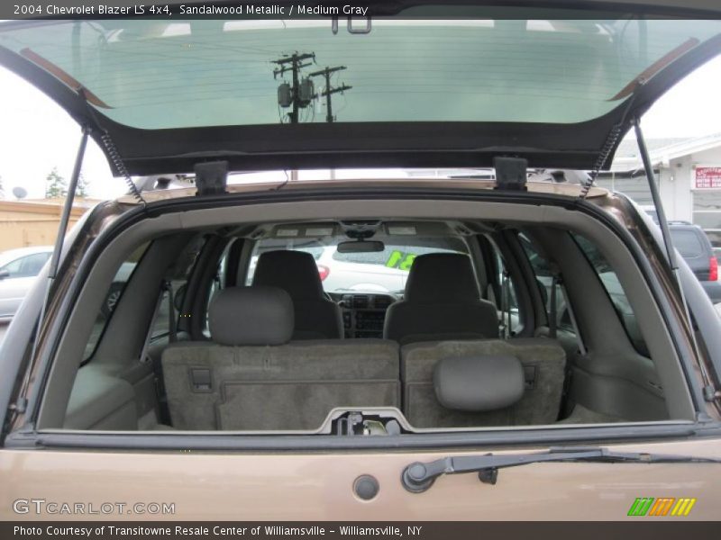 Sandalwood Metallic / Medium Gray 2004 Chevrolet Blazer LS 4x4