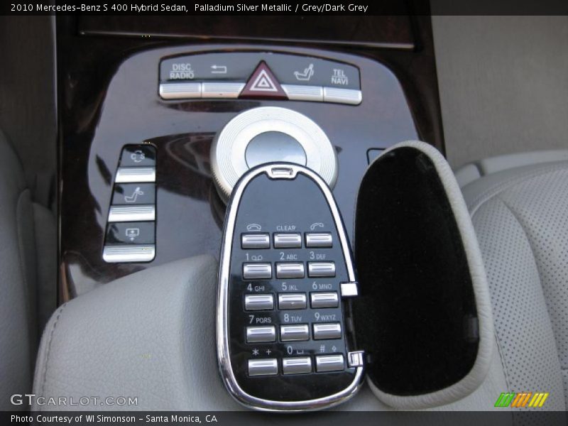 Controls of 2010 S 400 Hybrid Sedan