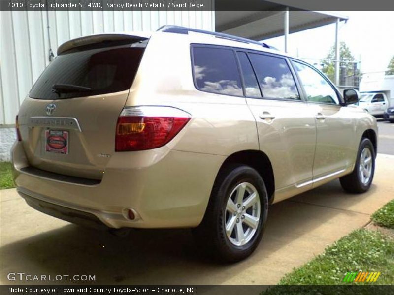 Sandy Beach Metallic / Sand Beige 2010 Toyota Highlander SE 4WD
