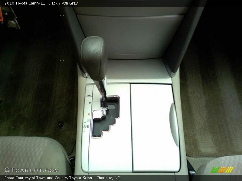 Black / Ash Gray 2010 Toyota Camry LE