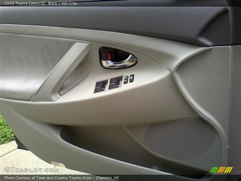 Black / Ash Gray 2010 Toyota Camry LE