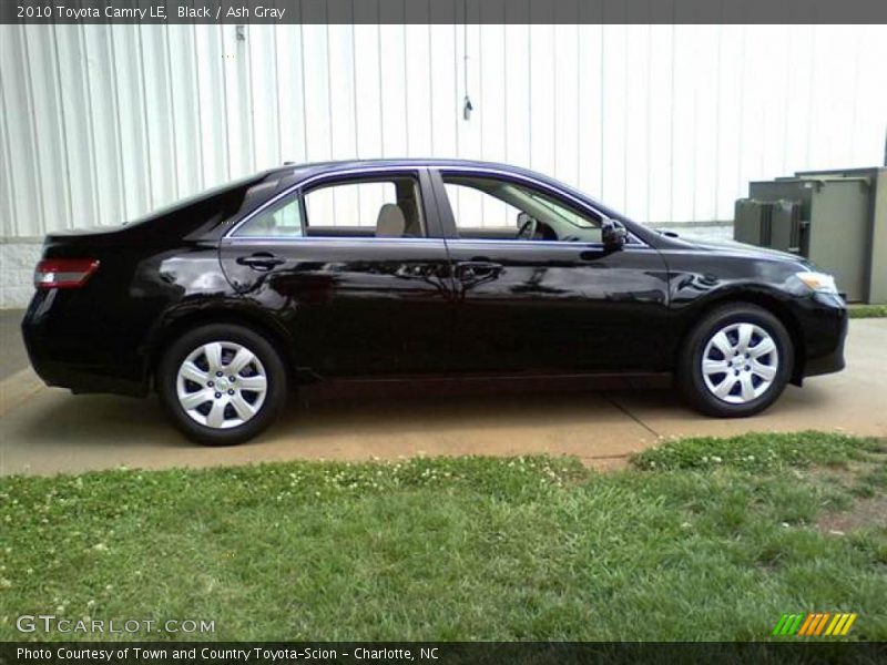 Black / Ash Gray 2010 Toyota Camry LE