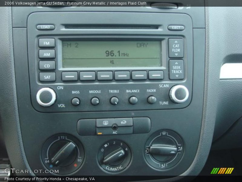 Controls of 2006 Jetta GLI Sedan