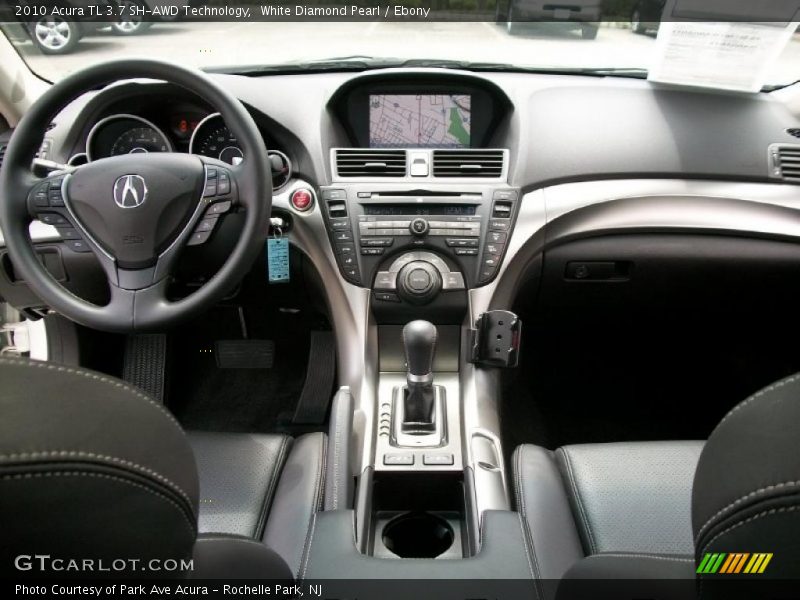 Dashboard of 2010 TL 3.7 SH-AWD Technology