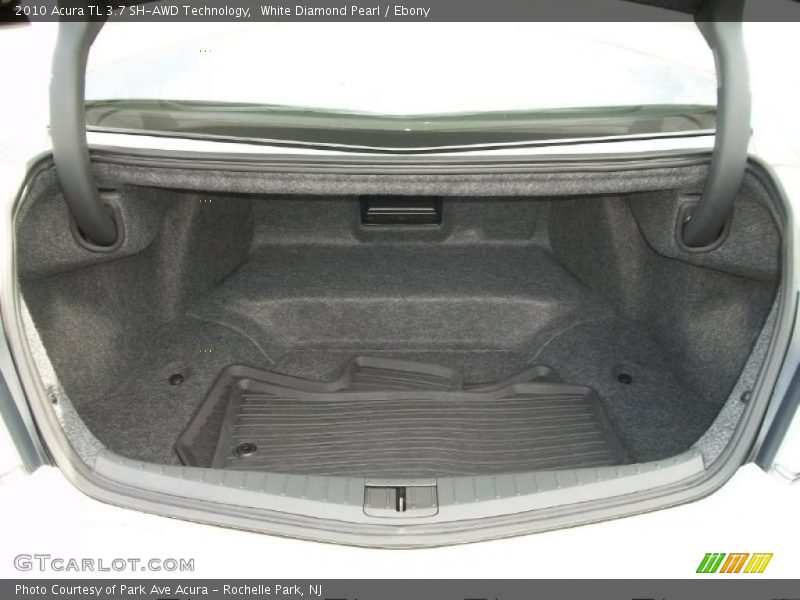  2010 TL 3.7 SH-AWD Technology Trunk