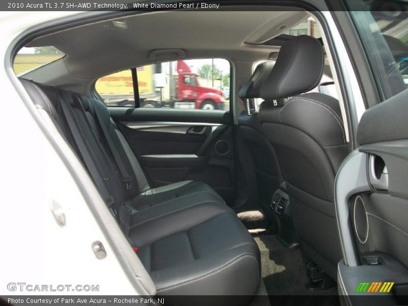  2010 TL 3.7 SH-AWD Technology Ebony Interior