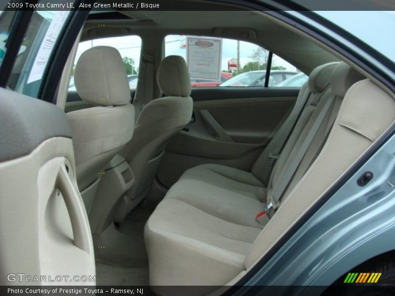 Aloe Green Metallic / Bisque 2009 Toyota Camry LE