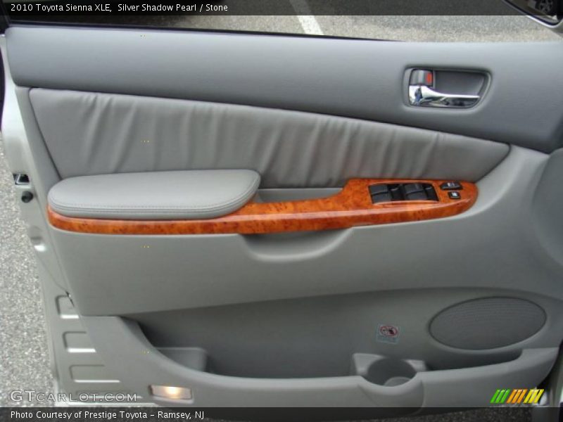 Silver Shadow Pearl / Stone 2010 Toyota Sienna XLE