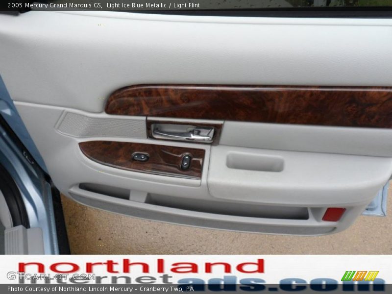 Light Ice Blue Metallic / Light Flint 2005 Mercury Grand Marquis GS