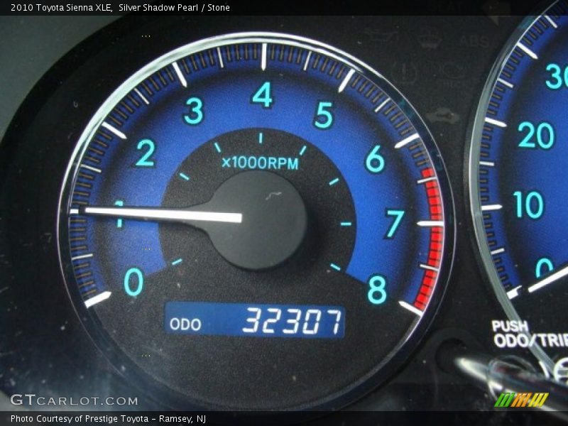 Silver Shadow Pearl / Stone 2010 Toyota Sienna XLE