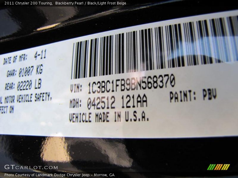 Blackberry Pearl / Black/Light Frost Beige 2011 Chrysler 200 Touring