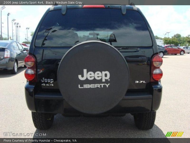 Black / Medium Slate Gray 2006 Jeep Liberty Sport 4x4