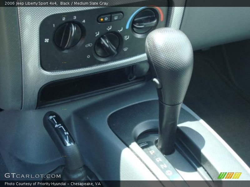 Black / Medium Slate Gray 2006 Jeep Liberty Sport 4x4