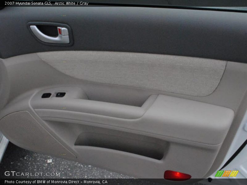 Arctic White / Gray 2007 Hyundai Sonata GLS