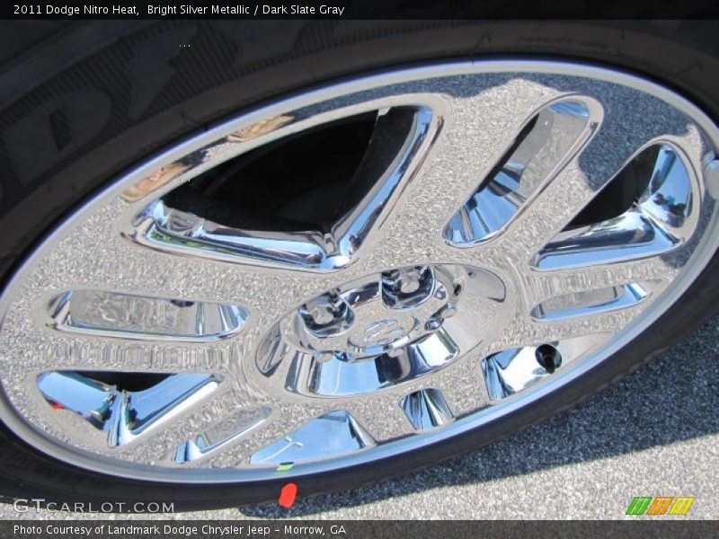 Bright Silver Metallic / Dark Slate Gray 2011 Dodge Nitro Heat