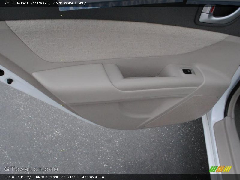 Arctic White / Gray 2007 Hyundai Sonata GLS